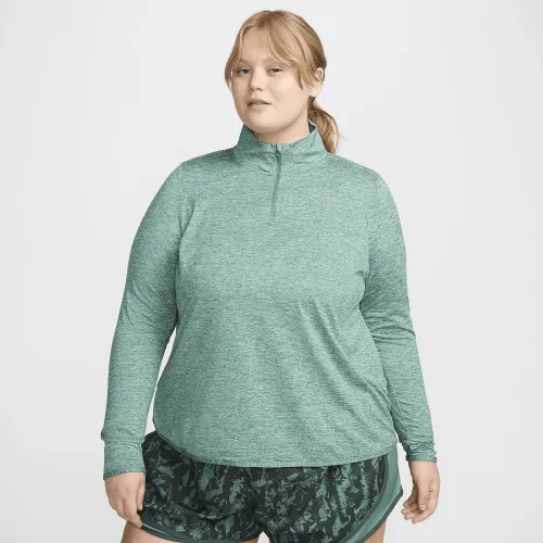 Nike Dri-FIT Swift Element UV женская 1/4-Zip Running Top (большие размеры) цвет зеленый