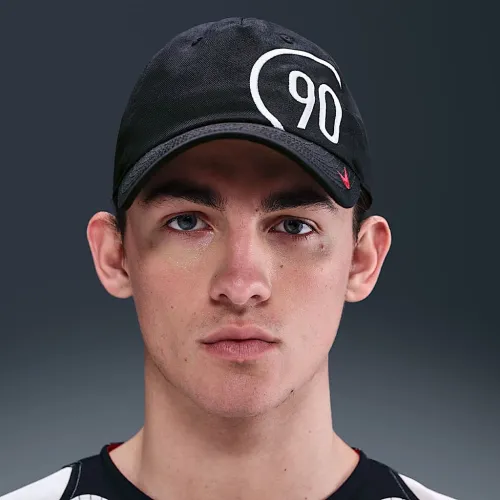 Nike Club Unstructuцвет красный Cap цвет черный