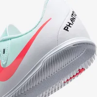 Nike Jr. Phantom GX 2 Club Little/Big дитячі IC Soccer Кросівки колір зелений