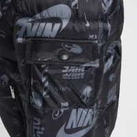 Nike Little дитячі DNA Logo Puffer Куртка колір чорний