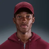 Nike Dri-FIT Club Unstructuколір червоний Metal Swoosh Cap колір червоний