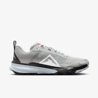 Nike Kiger 9 жіноча Trail Running Кросівки колір сірий