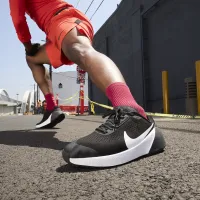 Nike Air Zoom TR 1 чоловічі для тренування Кросівки колір чорний