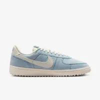 Nike Field General 