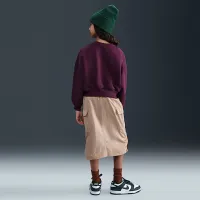 Nike Sportswear Club Fleece Girls' Boxy Crew-Neck світшот колір червоний