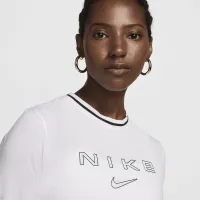 Nike Sportswear Chill Knit жіноча Slim Long-Sleeve Cropped Graphic Tee колір білий