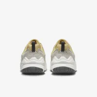 Nike Tech Hera Men's обовь Yellow