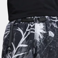 Nike ACG чоловічі Allover Print Trail шорти колір чорний