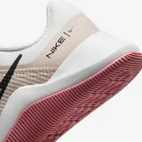 Nike MC Trainer 2 Women’s для тренування Кросівки колір білий