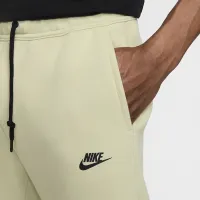 Nike Sportswear Tech Fleece чоловічі Joggers колір зелений