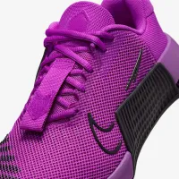 Nike Metcon 9 жіноча для тренування Кросівки колір фіолетовий