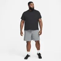 Nike Primary чоловічі Dri-FIT Short-Sleeve Versatile Top колір чорний