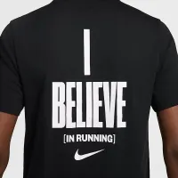 Nike мужские Running футболка цвет черный