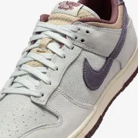 Nike Dunk Low Retro SE чоловічі Кросівки колір білий