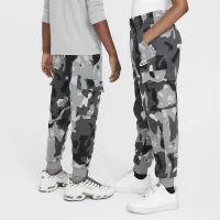 Nike Sportswear Club Fleece Big дитячі Camo Cargo Pants колір сірий