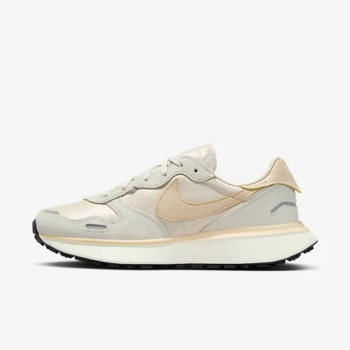 Nike Phoenix Waffle жіноча Кросівки колір білий