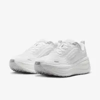 Nike Vomero Plus женская Road Running Кроссовки цвет белый