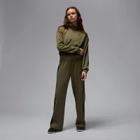 Nike Jordan женская Knit Куртка цвет зеленый
