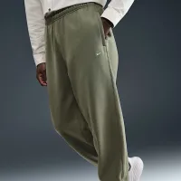 Nike Solo Swoosh чоловічі Cuffed Fleece Pants колір зелений