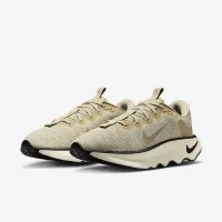 Nike Motiva мужские Walking Кроссовки цвет коричневый