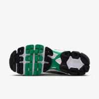 Nike Air Max Moto 2K жіноча Кросівки колір білий
