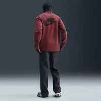 Nike Sportswear Premium Essentials чоловічі Long-Sleeve футболка колір червоний