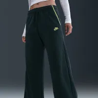 Nike Sportswear Club Fleece жіноча Mid-Rise Wide-Leg Cozy Pants колір зелений