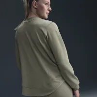 Nike (M) One жіноча Reversible French Terry Pullover Top (Maternity) колір зелений