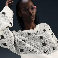 Nike Naomi Osaka женская Engineeцвет красный Knit Sweater цвет коричневый