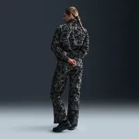 Nike Sportswear Windrunner женская Loose Woven UV Protection Woven Full-Zip Printed Куртка цвет черный