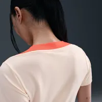 Nike Strike жіноча Dri-FIT Short-Sleeve Soccer Top колір білий