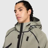 Nike Tech мужские Storm-FIT Hooded Rain Куртка цвет зеленый