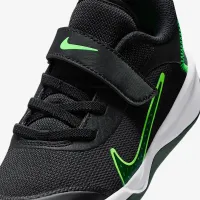 Nike Omni Multi-Court Little дитячі Кросівки колір чорний