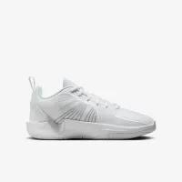 Nike Sabrina 2 Big дитячі баскетбольні Кросівки колір білий