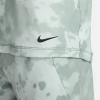 Nike Dri-FIT мужские Allover Print Sleeveless Yoga Top цвет серый