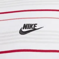 Nike Sportswear мужские футболка цвет белый