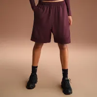 NikeSKIMS Airy жіноча Relaxed шорти колір червоний