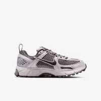 Nike Vomero 5 Big детские Кроссовки цвет серый