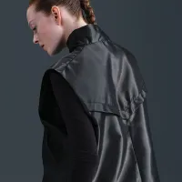 Nike Sportswear Windrunner жіноча Vest колір чорний