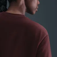 Nike Sportswear Essential женская Boxy футболка цвет красный