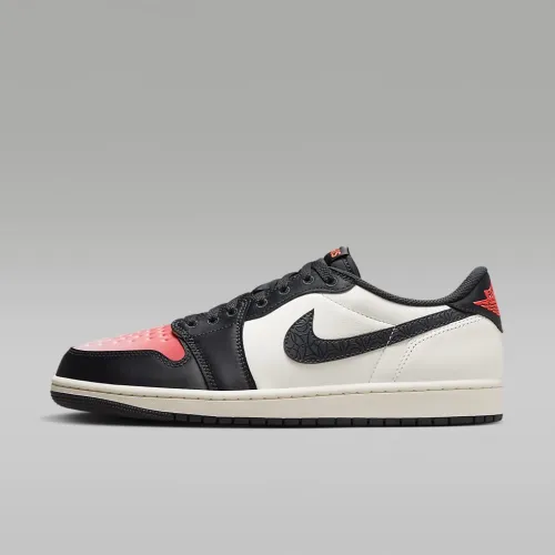 Nike Air Jordan 1 Retro Low Paris Saint-Germain чоловічі Кросівки колір білий
