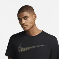 Nike Dri-FIT чоловічі Fitness футболка колір чорний