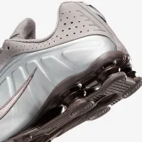 Nike Shox R4 чоловічі Кросівки колір сірий