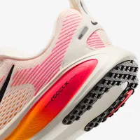 Nike Vomero 18 Big дитячі Road Running Кросівки колір білий