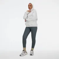 Кофта/футболка New Balance WT41537AHH - Серая
