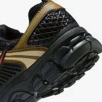 Nike Vomero 5 Big дитячі Кросівки with Reflective Accents колір чорний