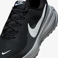 Nike Revolution 8 чоловічі Road Running Кросівки колір чорний