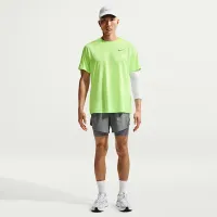 Nike Stride мужские Dri-FIT ADV Short-Sleeve Running Top цвет зеленый