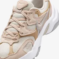 Nike AL8 жіноча Кросівки колір коричневий