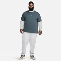 Nike ACG мужские футболка цвет зеленый